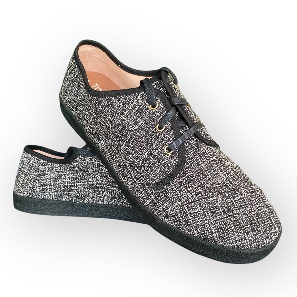 T9 TOMS Paseo - Picture 1 of 12